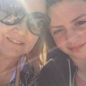 Meet your Posher, Sandi